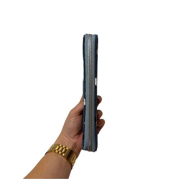 Disney Parks Loungefly Mickey Mouse Denim Zip Around Lay Flat Wallet - Picture 6 of 9